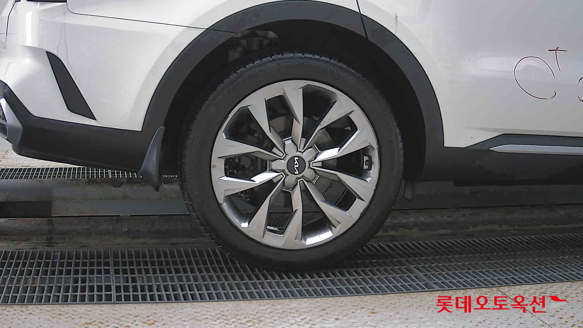 Kia Sorento id 2842120 из Кореи 24