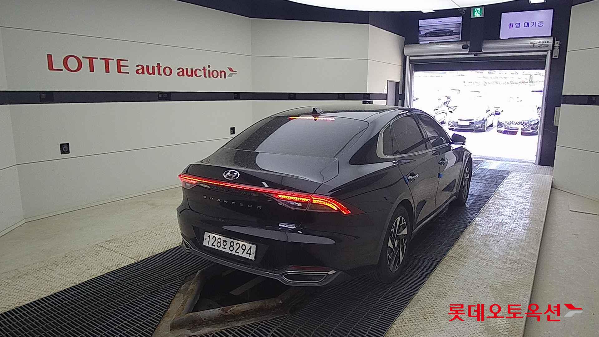 Hyundai Grandeur Hybrid id 2698398 из Кореи 20