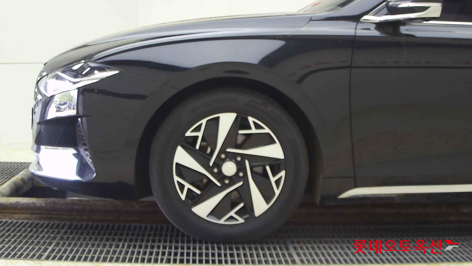 Hyundai Grandeur Hybrid id 2698398 из Кореи 21