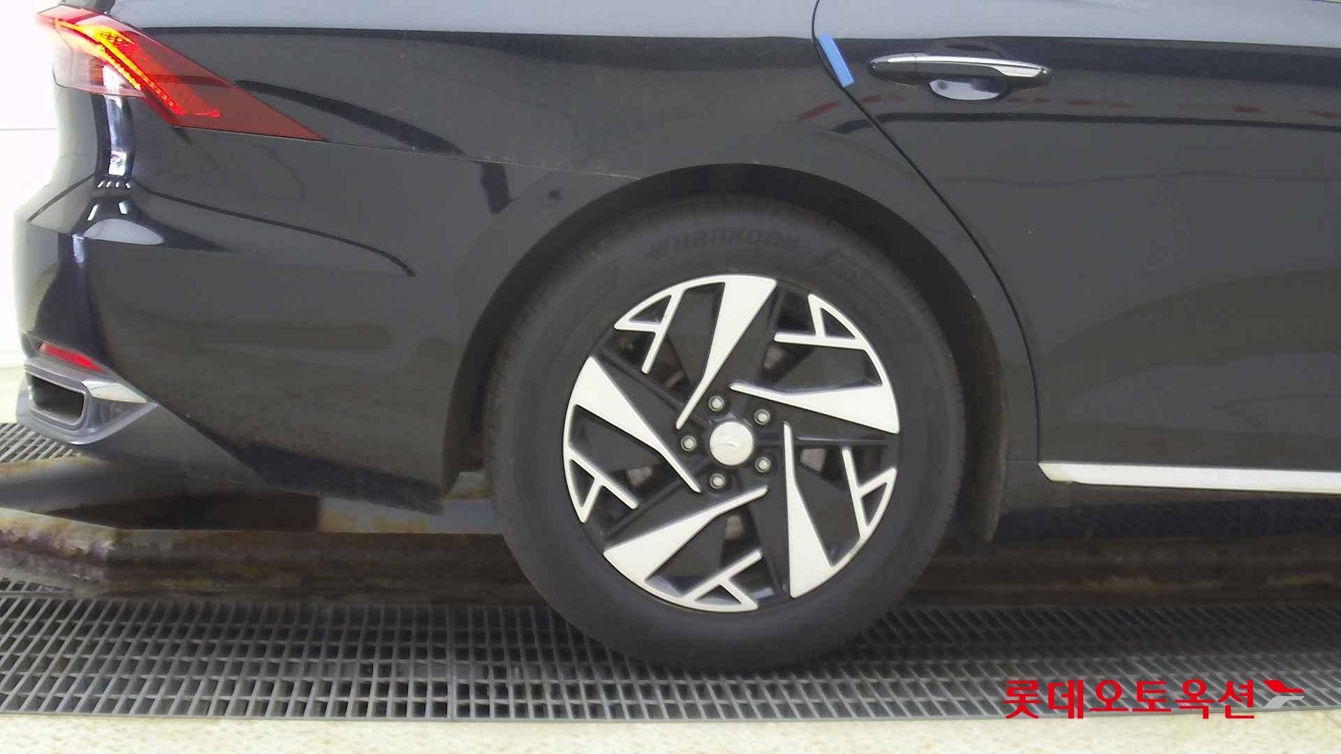 Hyundai Grandeur Hybrid id 2698398 из Кореи 24