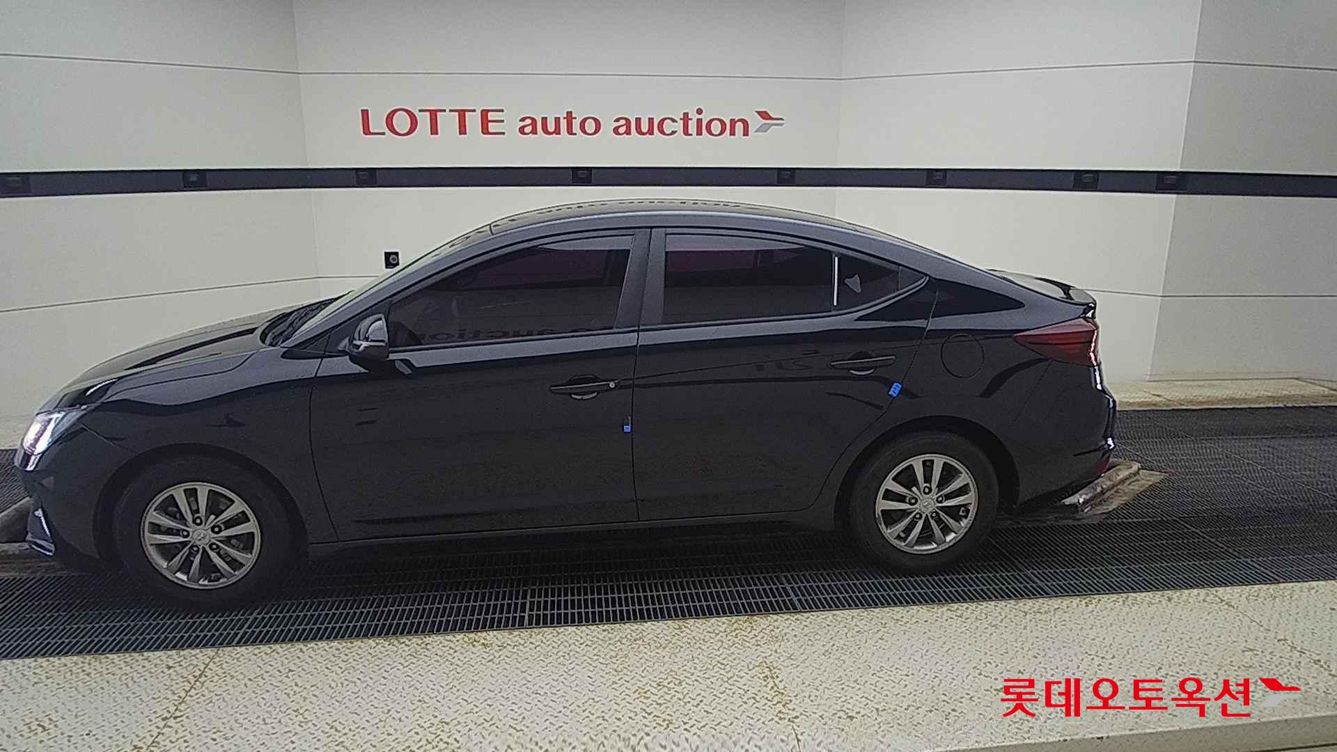 Hyundai Avante id 2698314 из Кореи 7