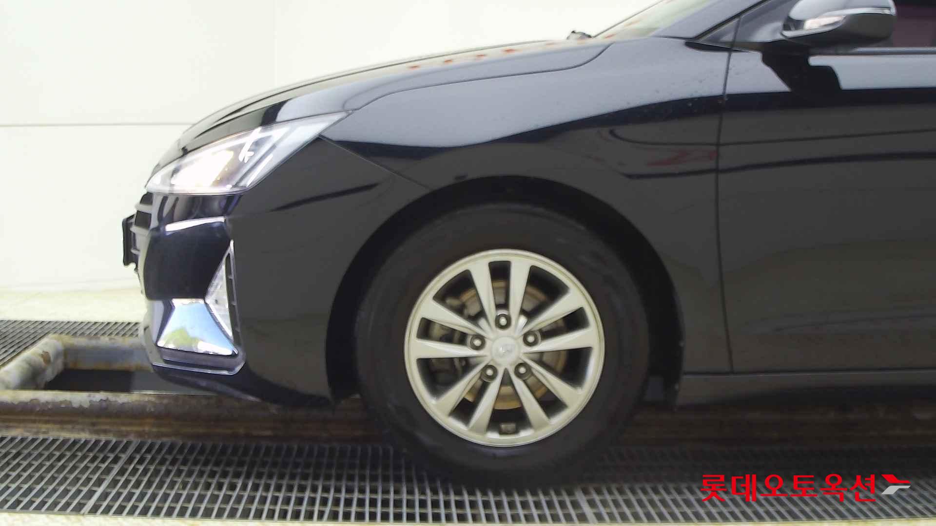 Hyundai Avante id 2698314 из Кореи 21