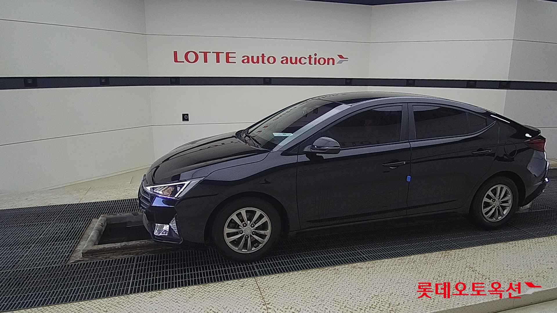 Hyundai Avante id 2698358 из Кореи 12