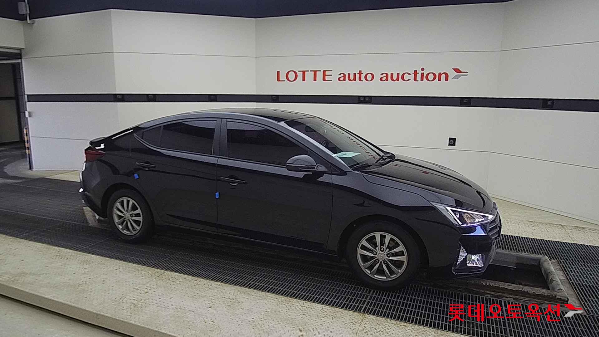 Hyundai Avante id 2698358 из Кореи 17