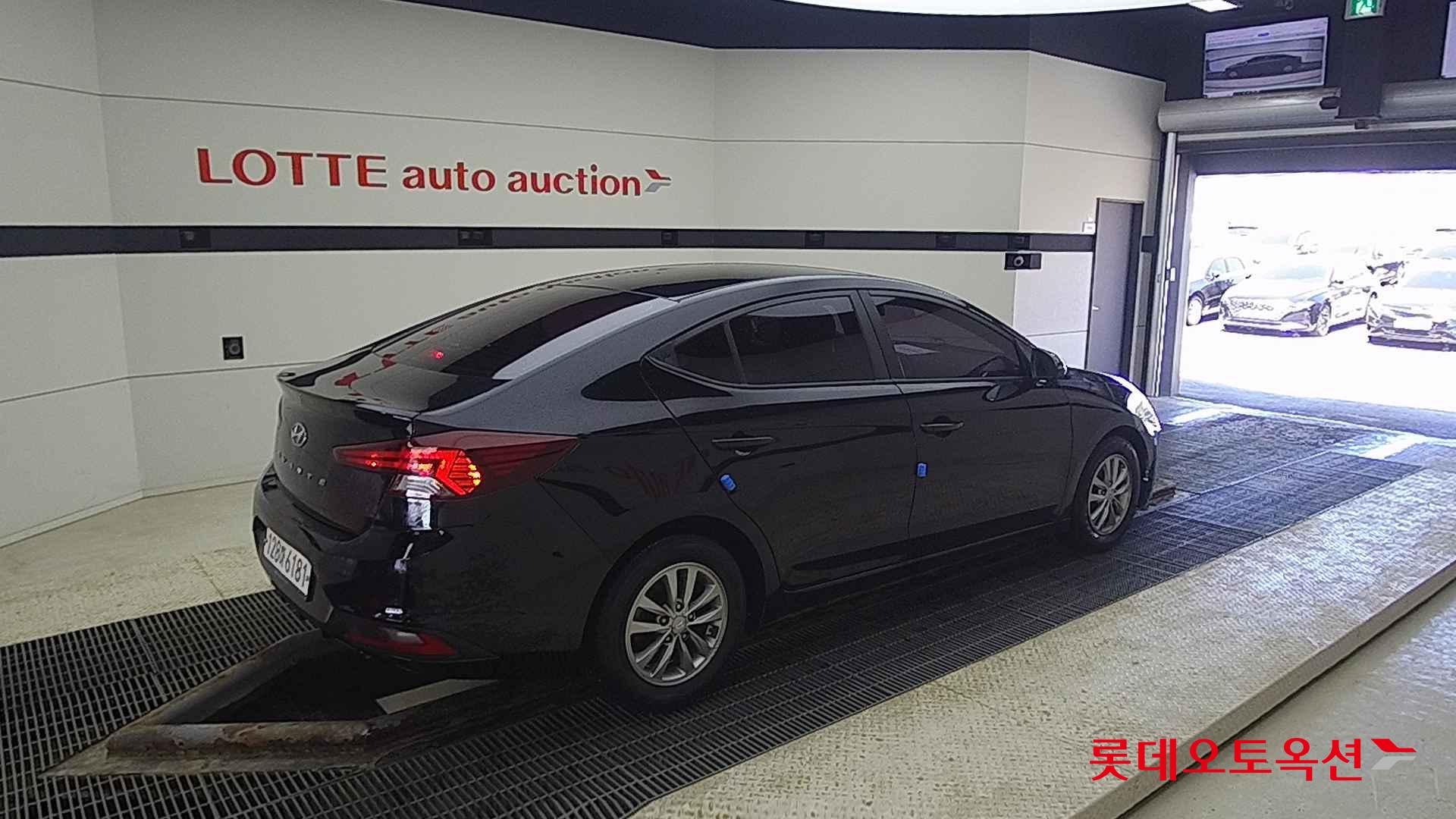 Hyundai Avante id 2698358 из Кореи 19