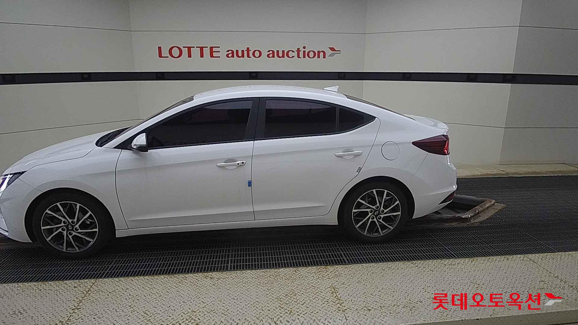 Hyundai Avante id 2720452 из Кореи 7