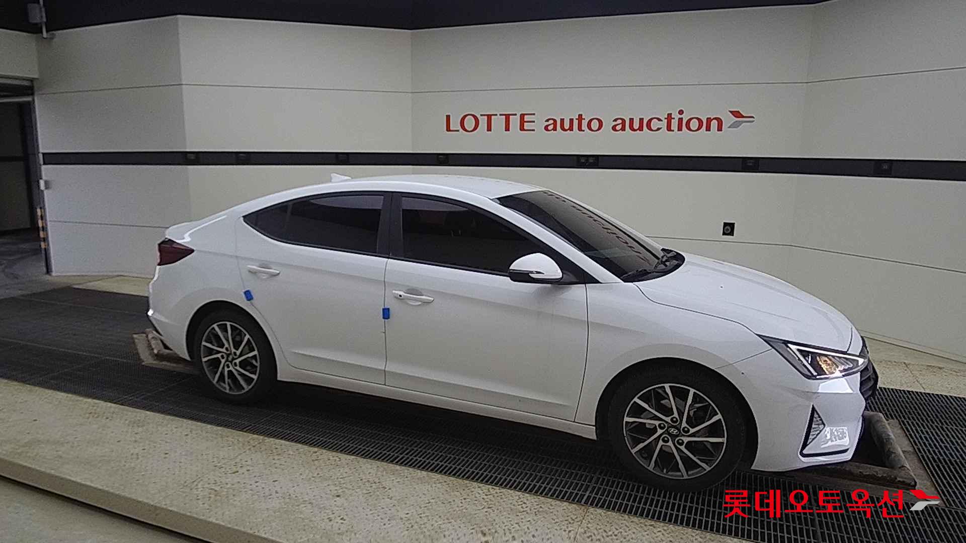 Hyundai Avante id 2720452 из Кореи 17