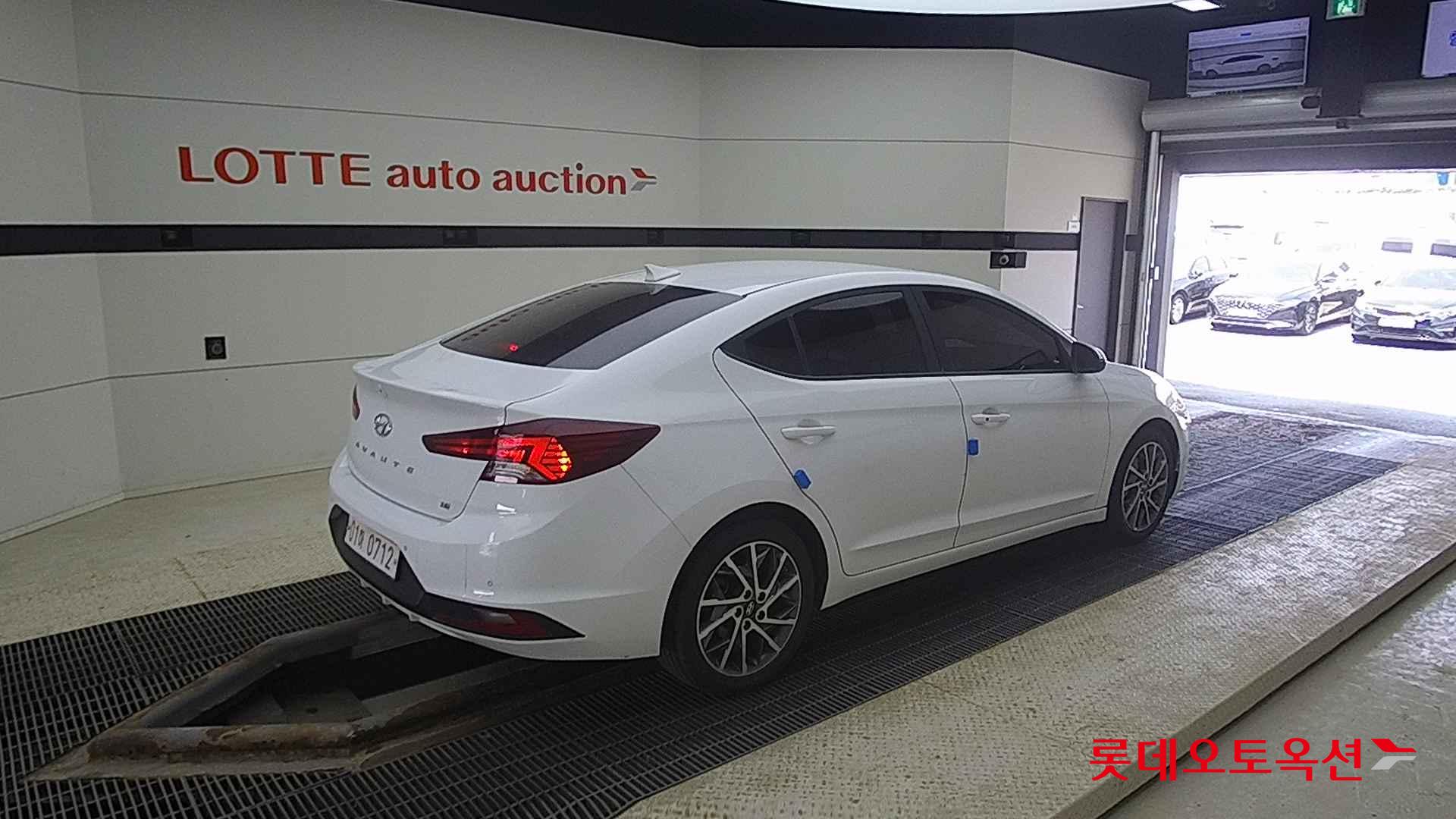 Hyundai Avante id 2720452 из Кореи 19