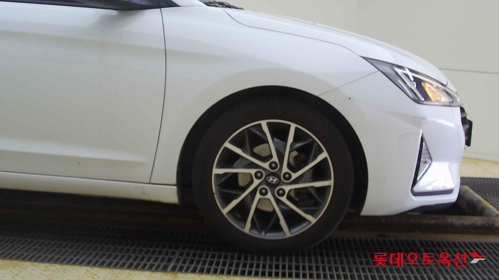 Hyundai Avante id 2720452 из Кореи 23