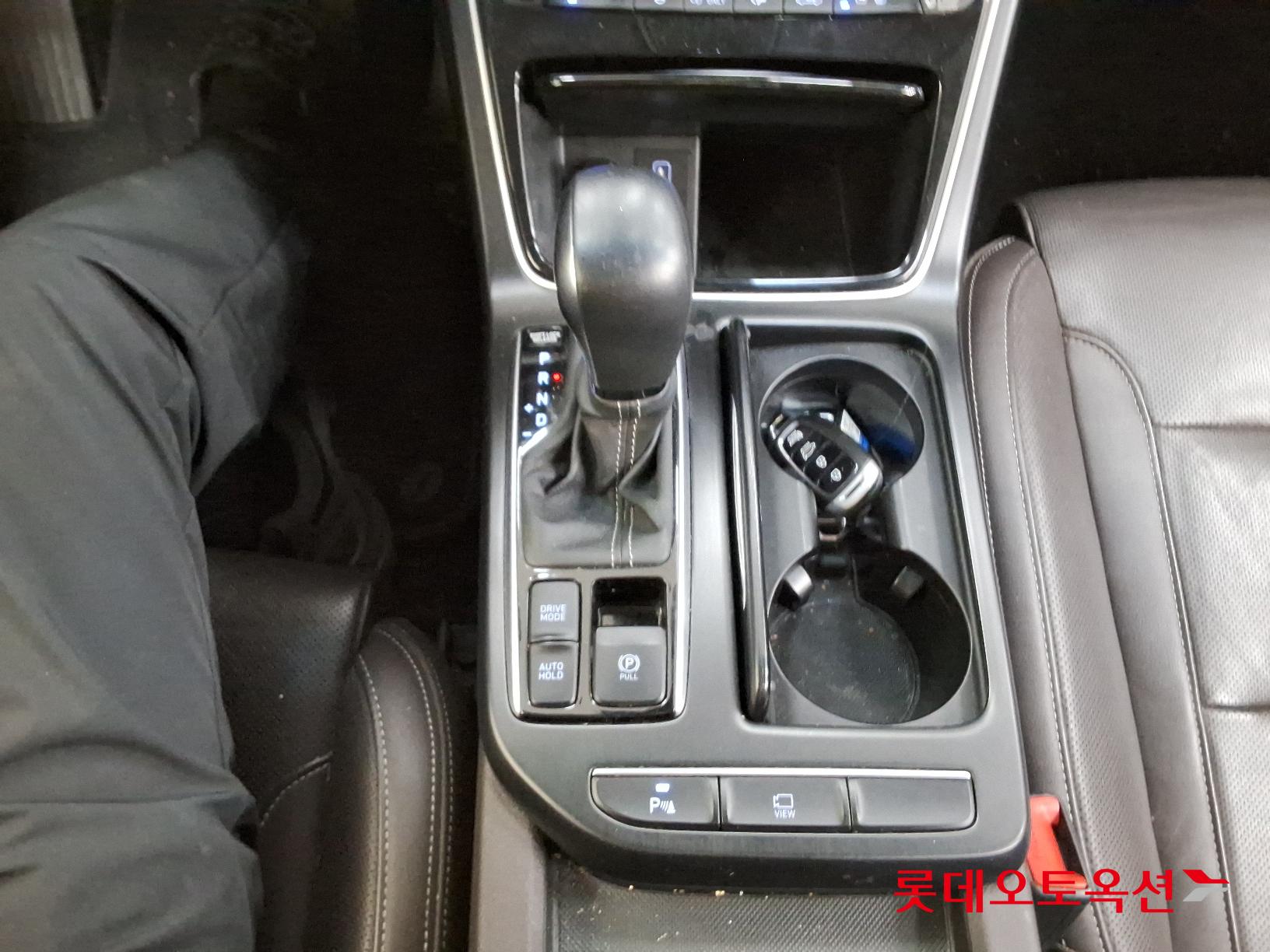 Hyundai Granger Hybrid id 2684438 из Кореи 31