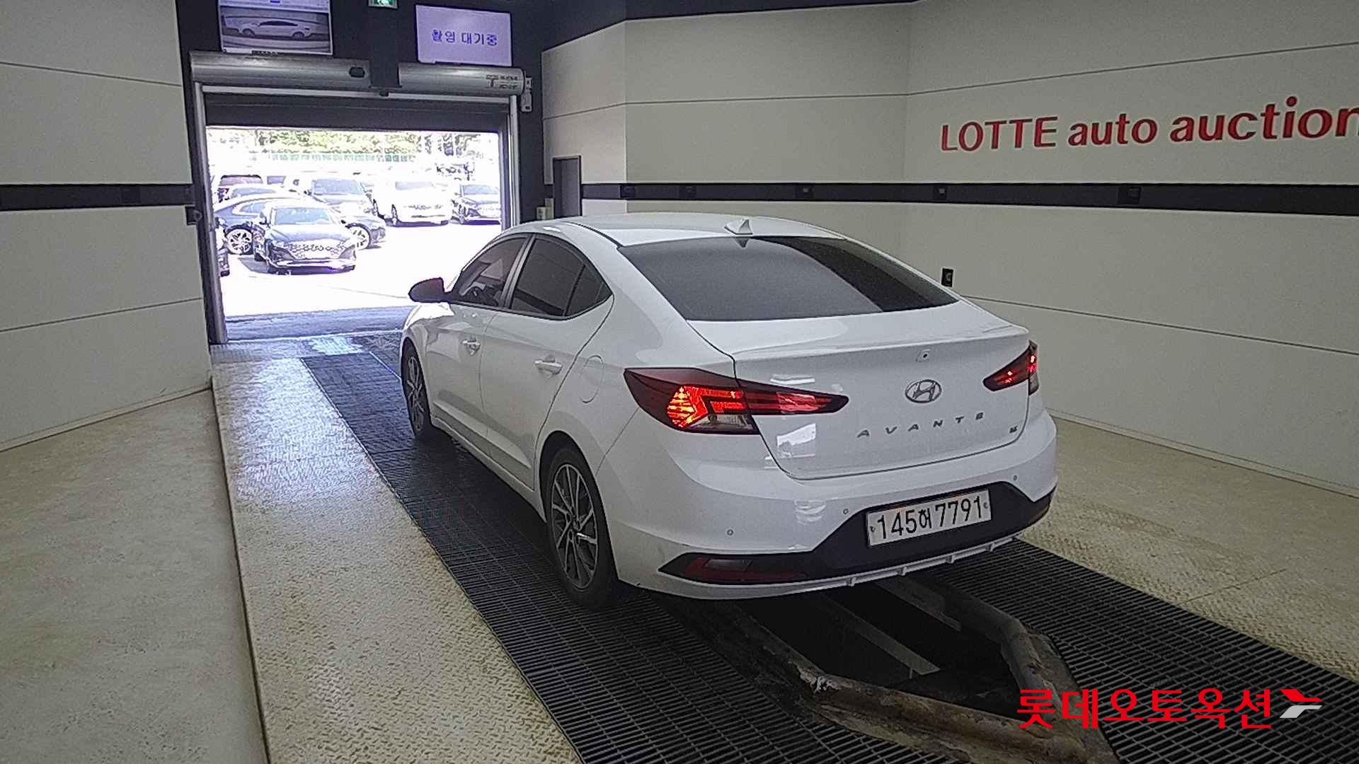 Hyundai Avante id 2698390 из Кореи 9