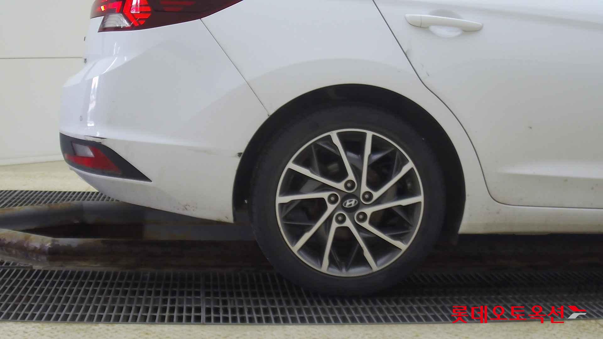 Hyundai Avante id 2698390 из Кореи 24