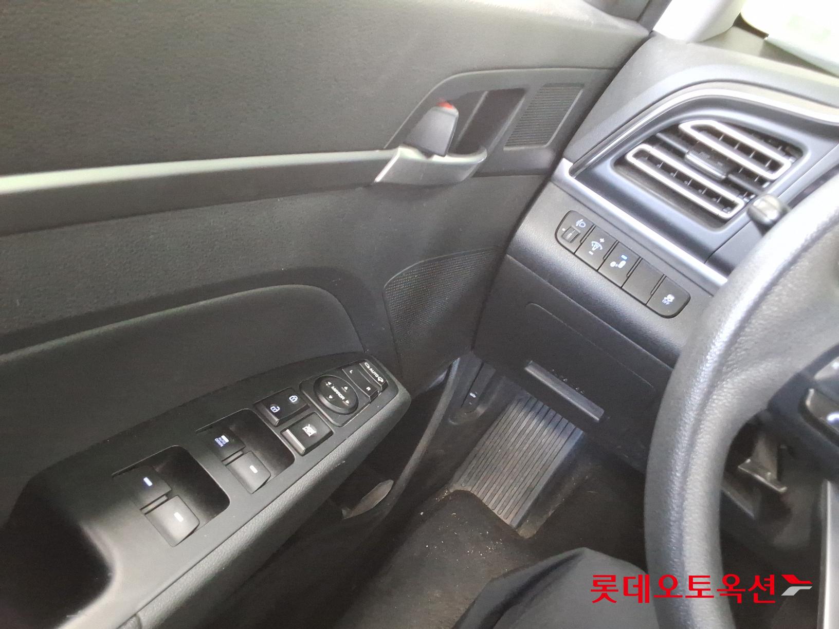 Hyundai Avante id 2698390 из Кореи 28