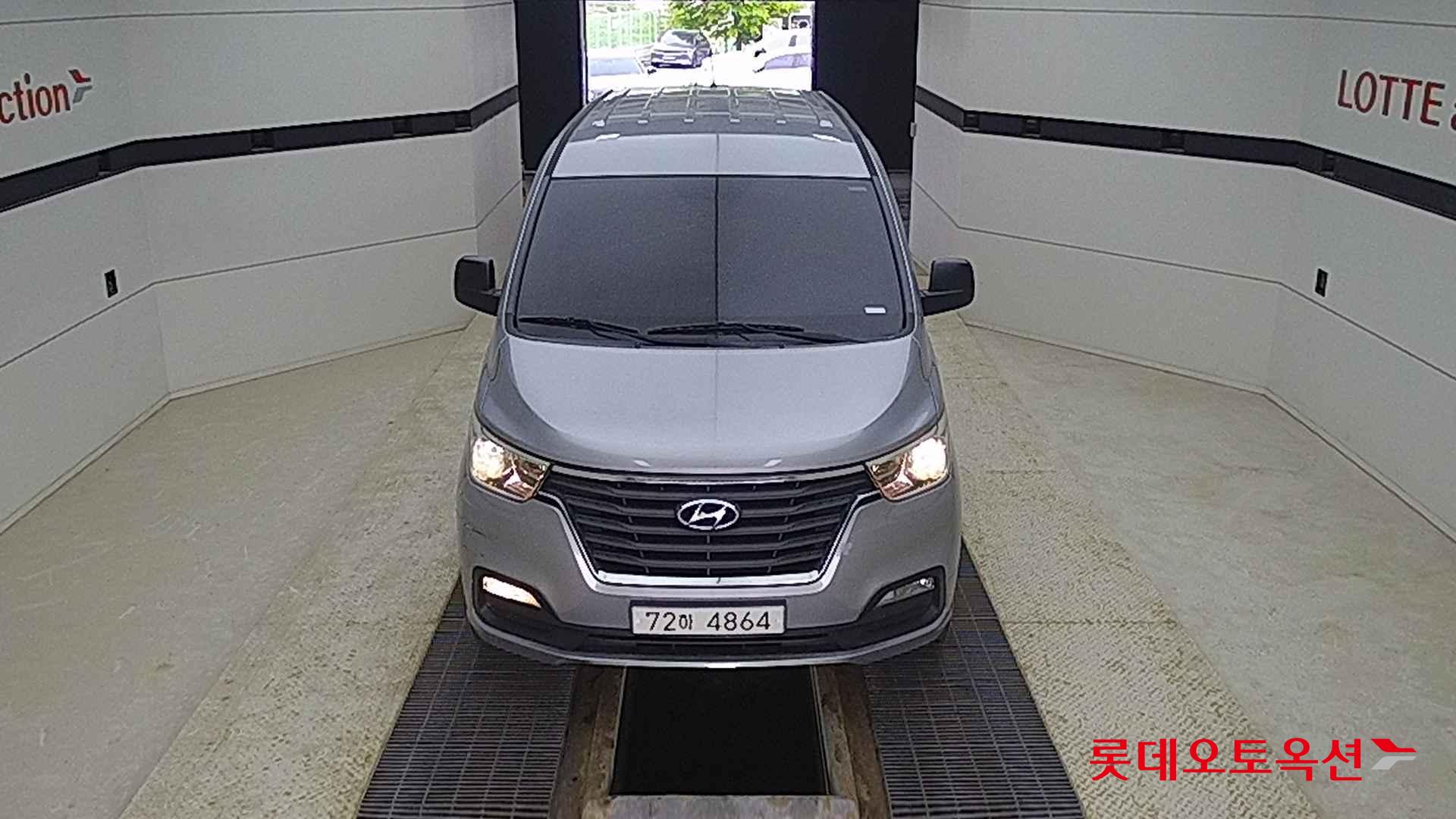 Hyundai Grand Starex id 2703918 из Кореи 8