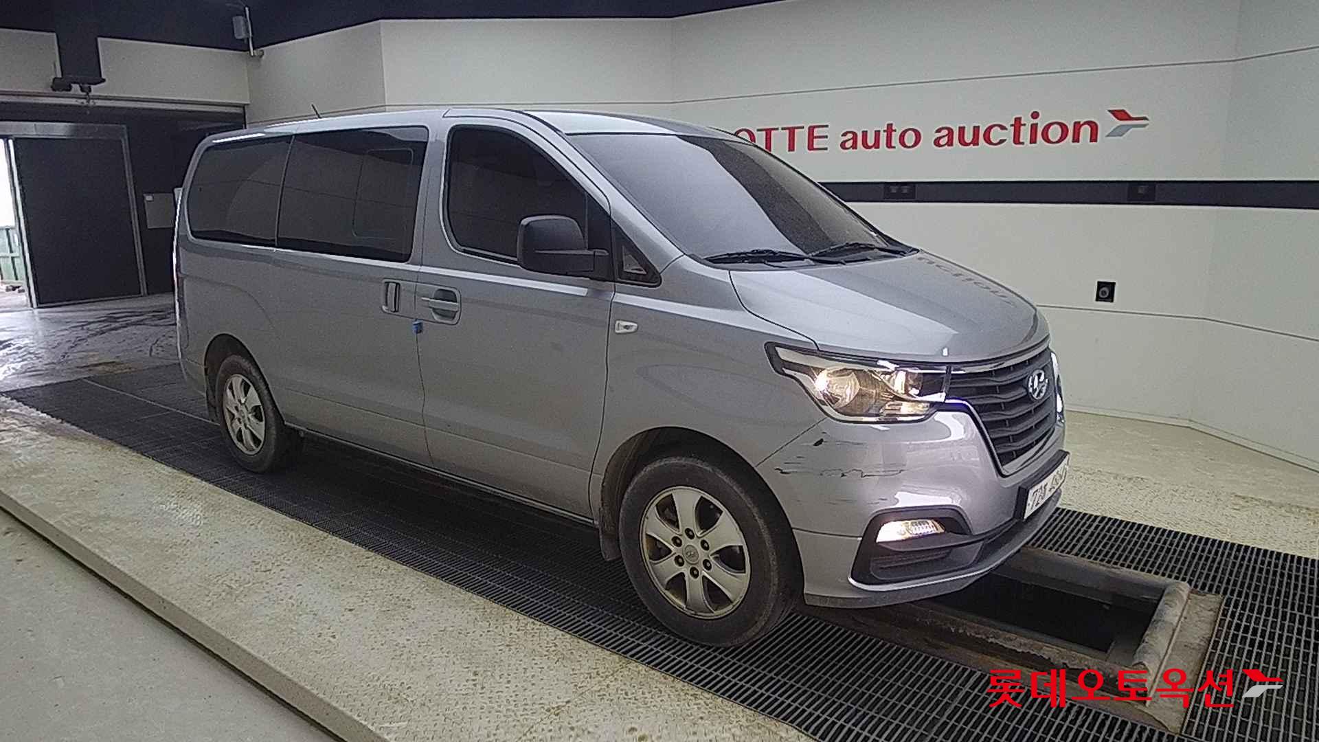Hyundai Grand Starex id 2703918 из Кореи 16