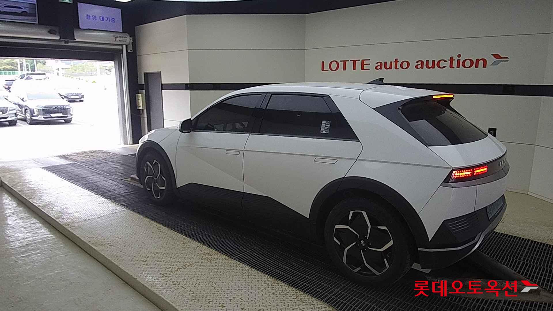 Hyundai IONIQ 5 id 2720987 из Кореи 10