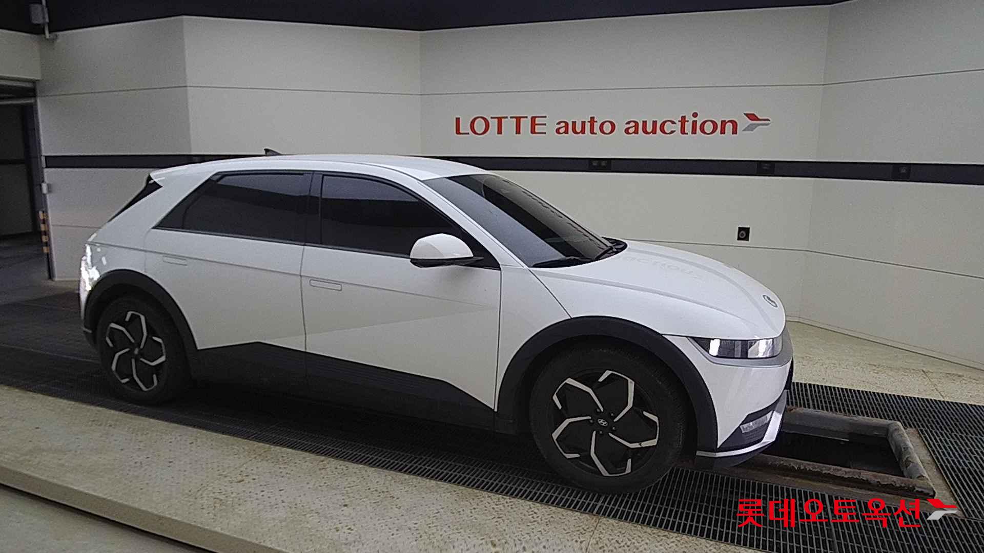 Hyundai IONIQ 5 id 2720987 из Кореи 17