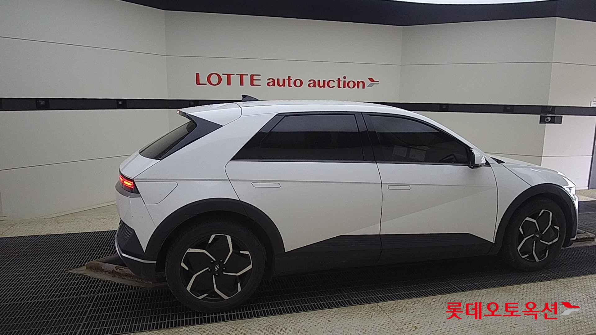 Hyundai IONIQ 5 id 2720987 из Кореи 18