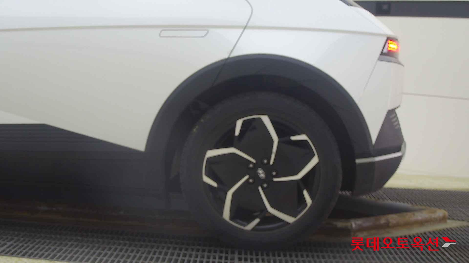 Hyundai IONIQ 5 id 2720987 из Кореи 22