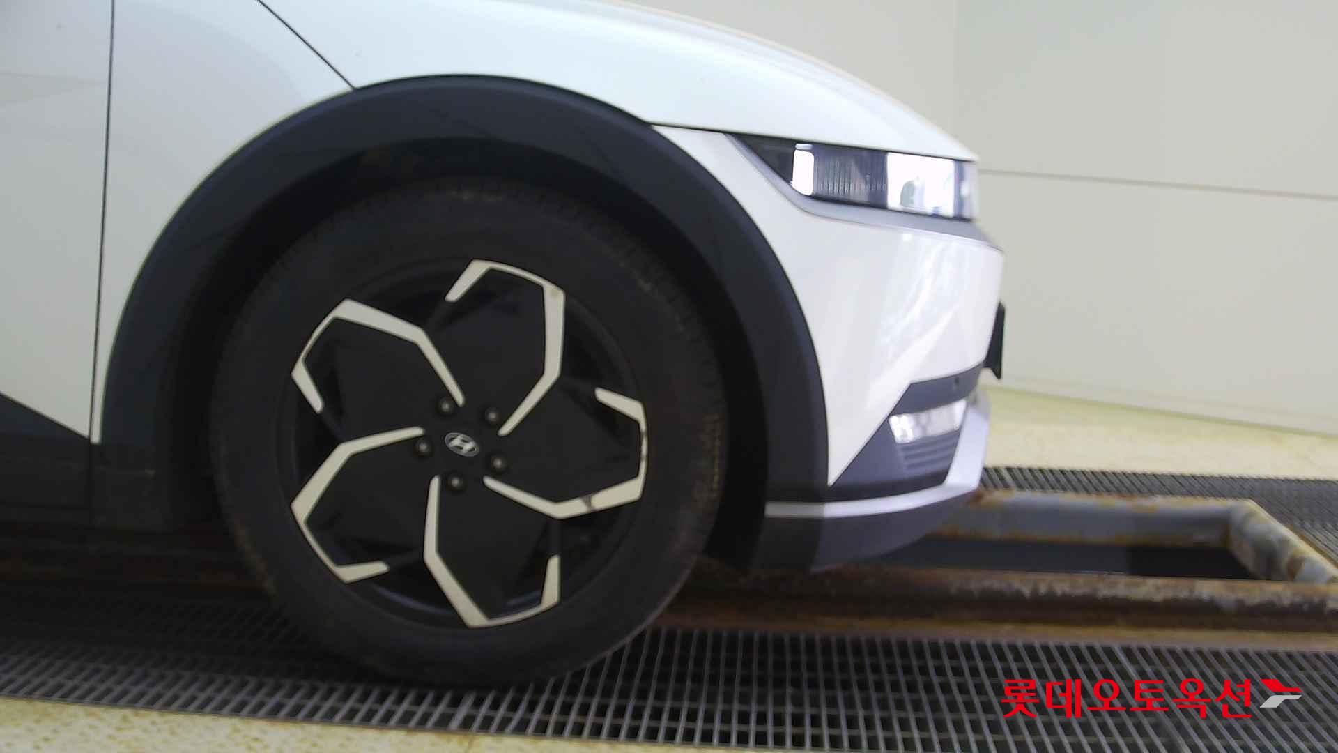 Hyundai IONIQ 5 id 2720987 из Кореи 23