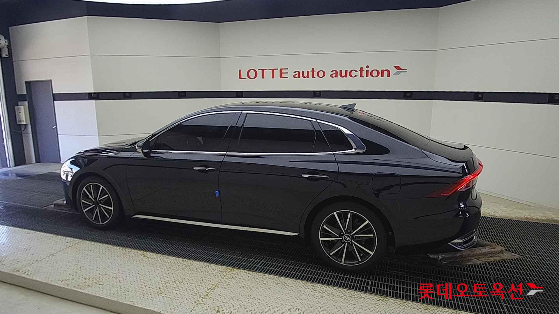 Hyundai Grandeur id 2698338 из Кореи 11