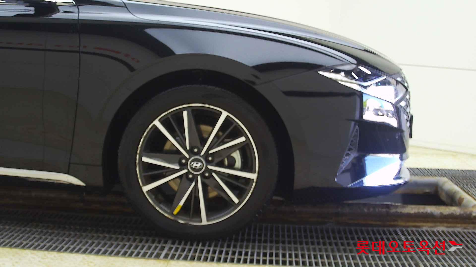 Hyundai Grandeur id 2698338 из Кореи 23