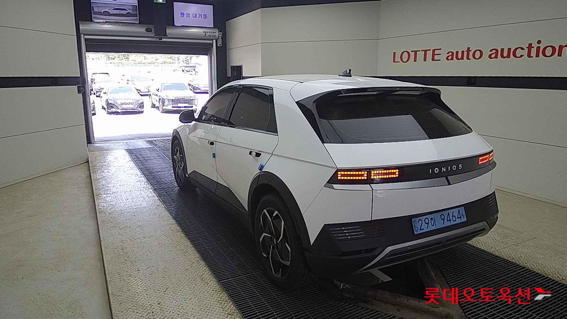 Hyundai IONIQ 5 id 2704031 из Кореи 9