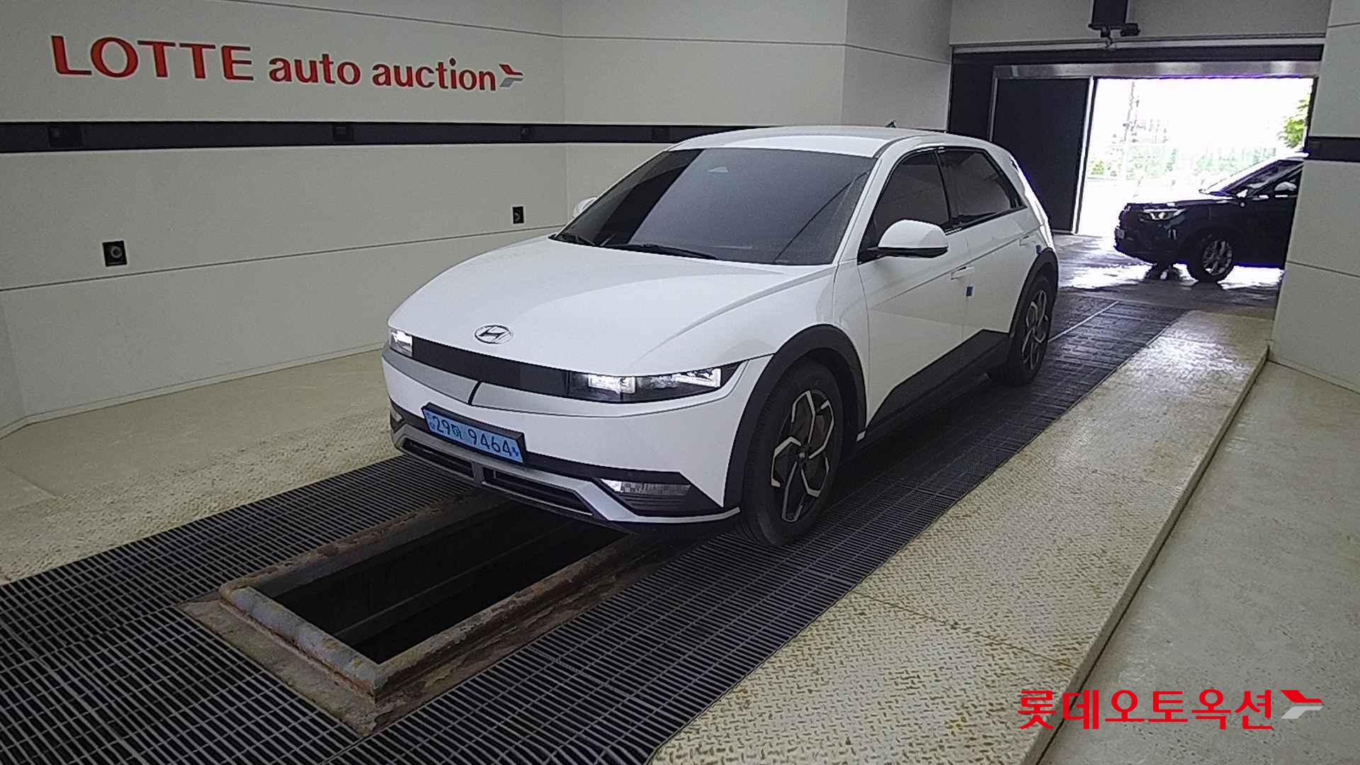 Hyundai IONIQ 5 id 2704031 из Кореи 14