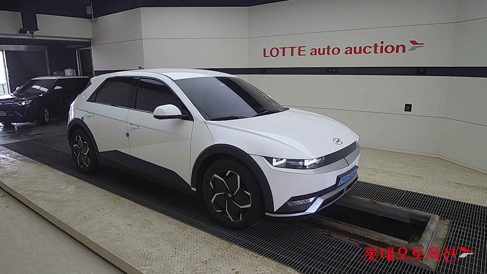 Hyundai IONIQ 5 id 2704031 из Кореи 16