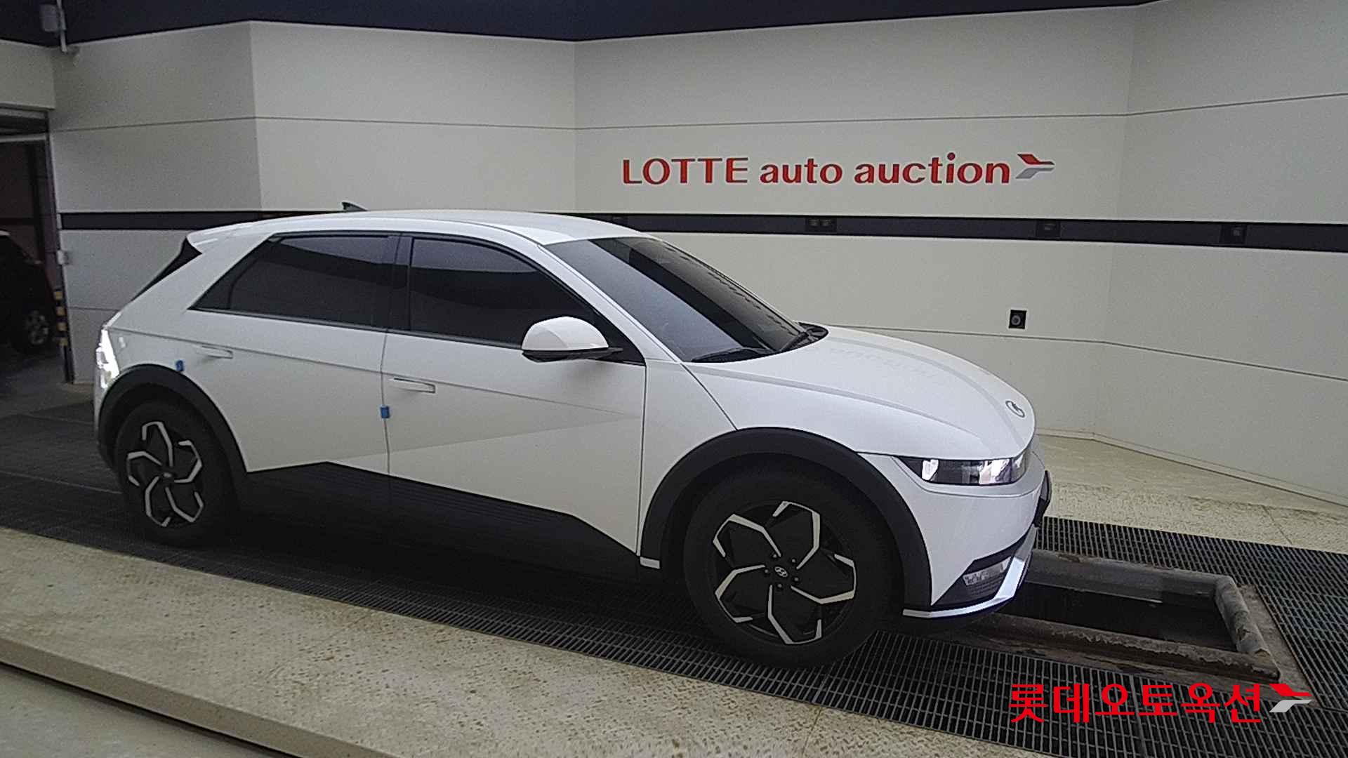 Hyundai IONIQ 5 id 2704031 из Кореи 17