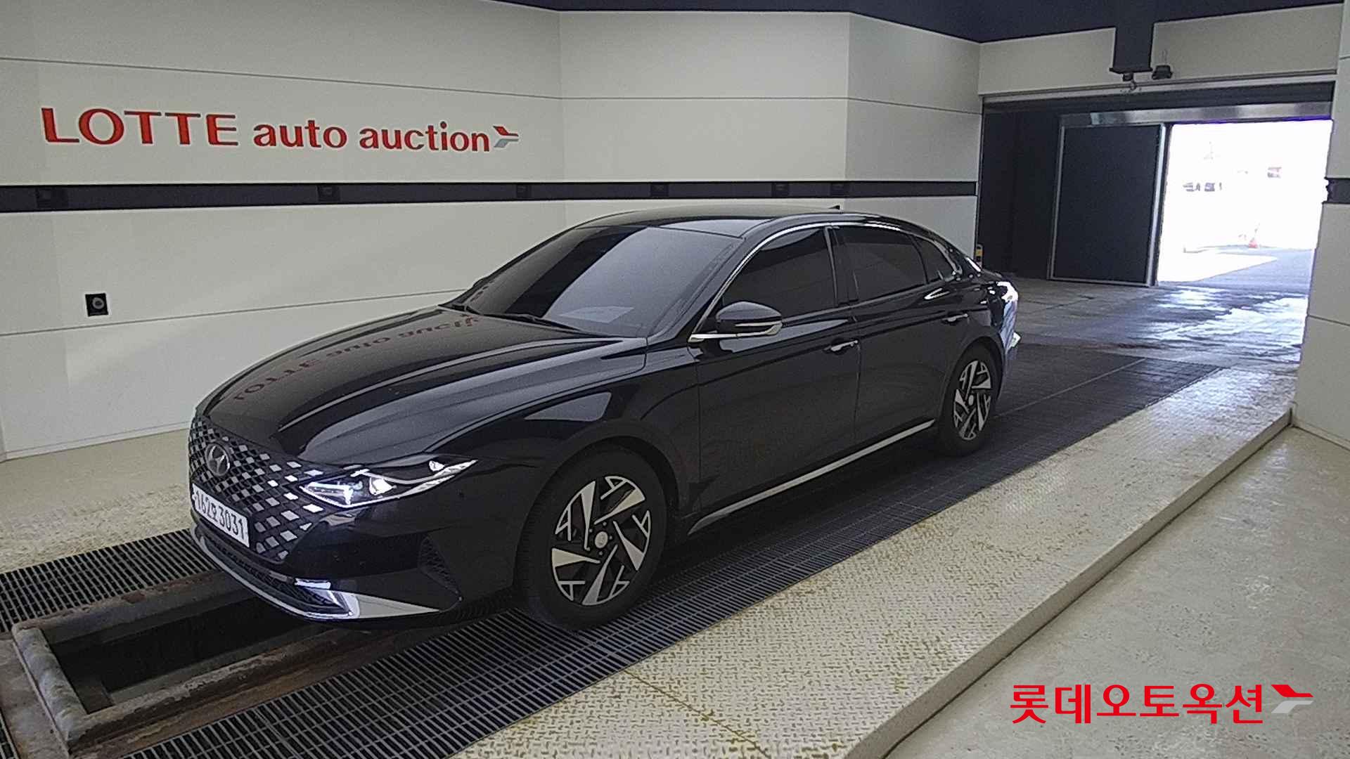 Hyundai Grandeur Hybrid id 2684432 из Кореи 13