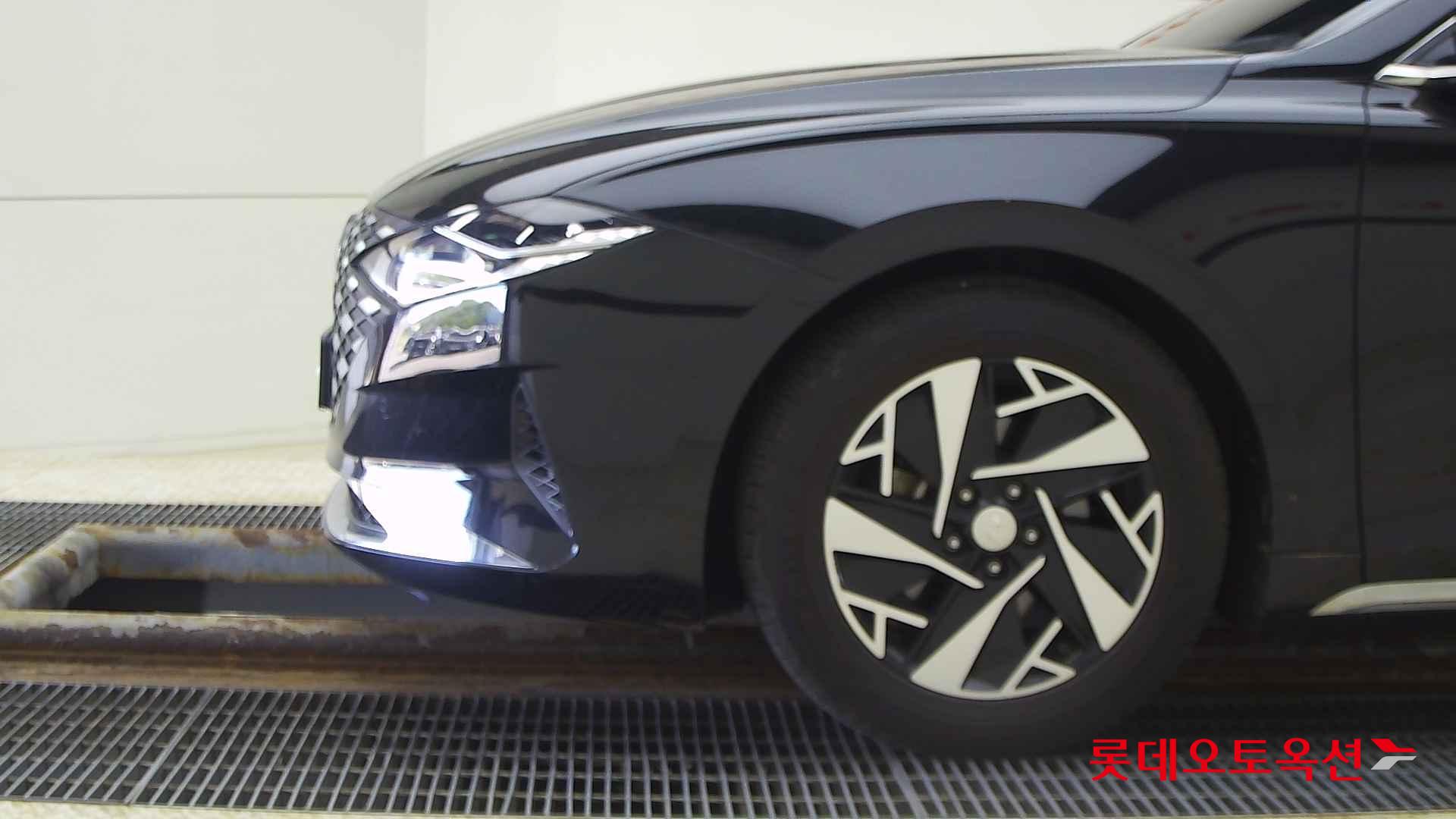 Hyundai Grandeur Hybrid id 2684432 из Кореи 21