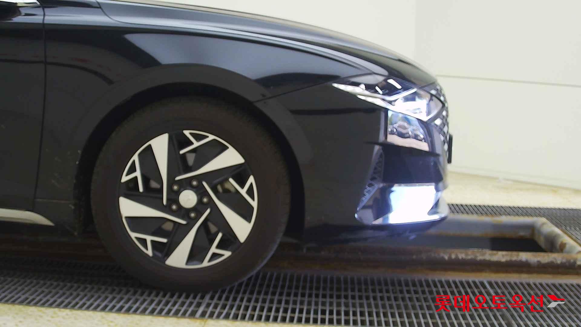 Hyundai Grandeur Hybrid id 2684432 из Кореи 23