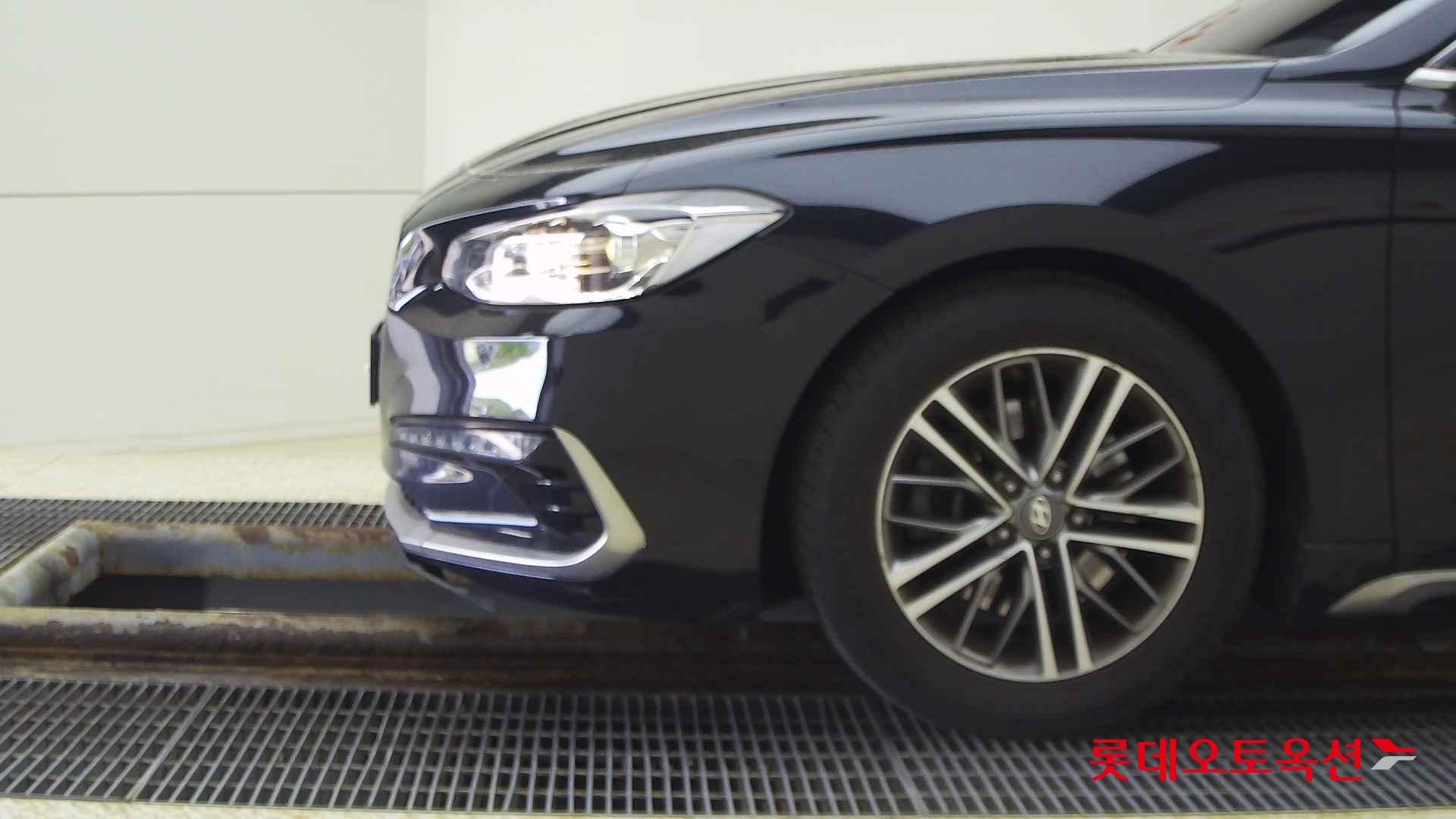 Hyundai Grandeur id 2698381 из Кореи 21