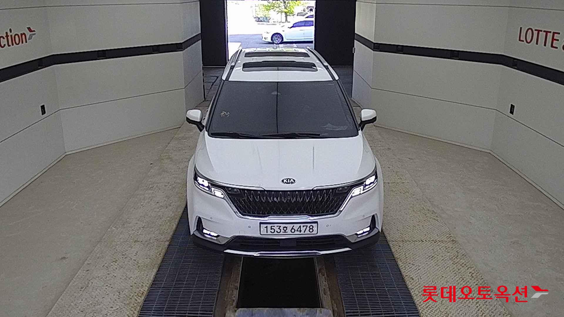 Kia Carnival id 2684537 из Кореи 8