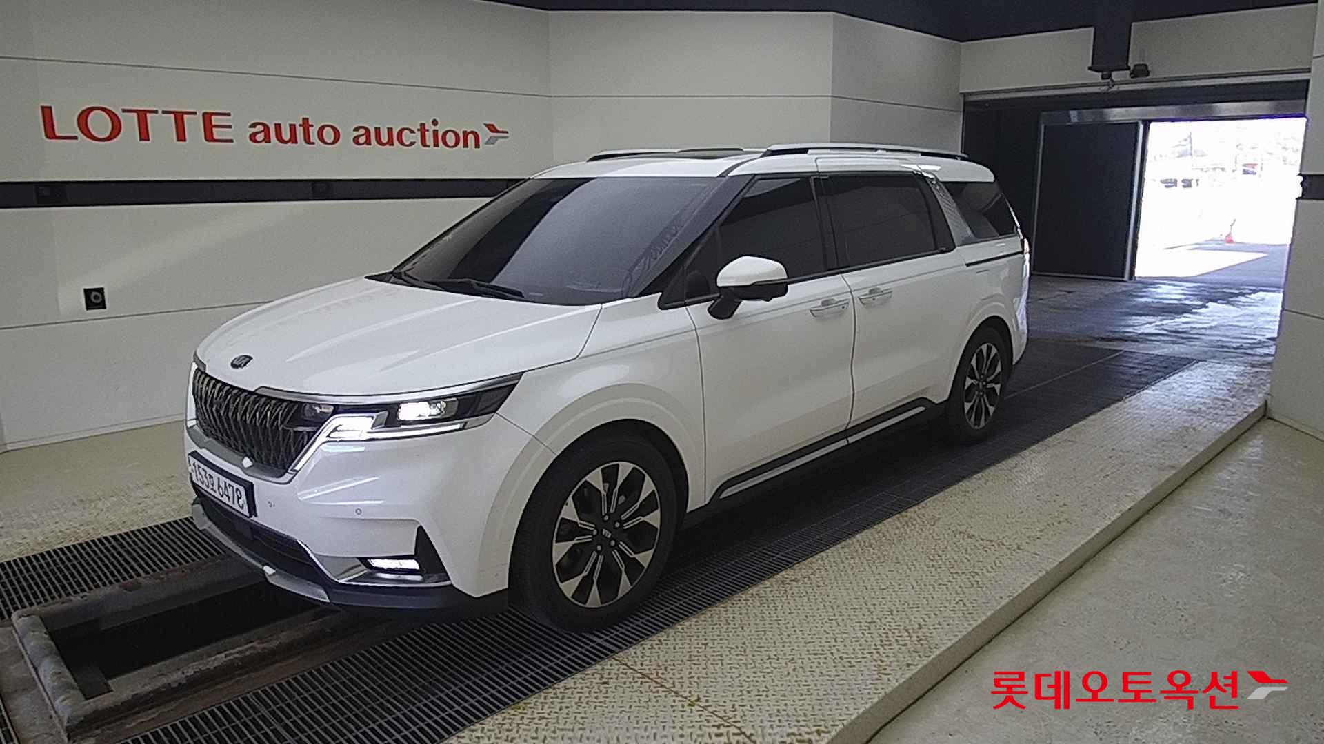 Kia Carnival id 2684537 из Кореи 13