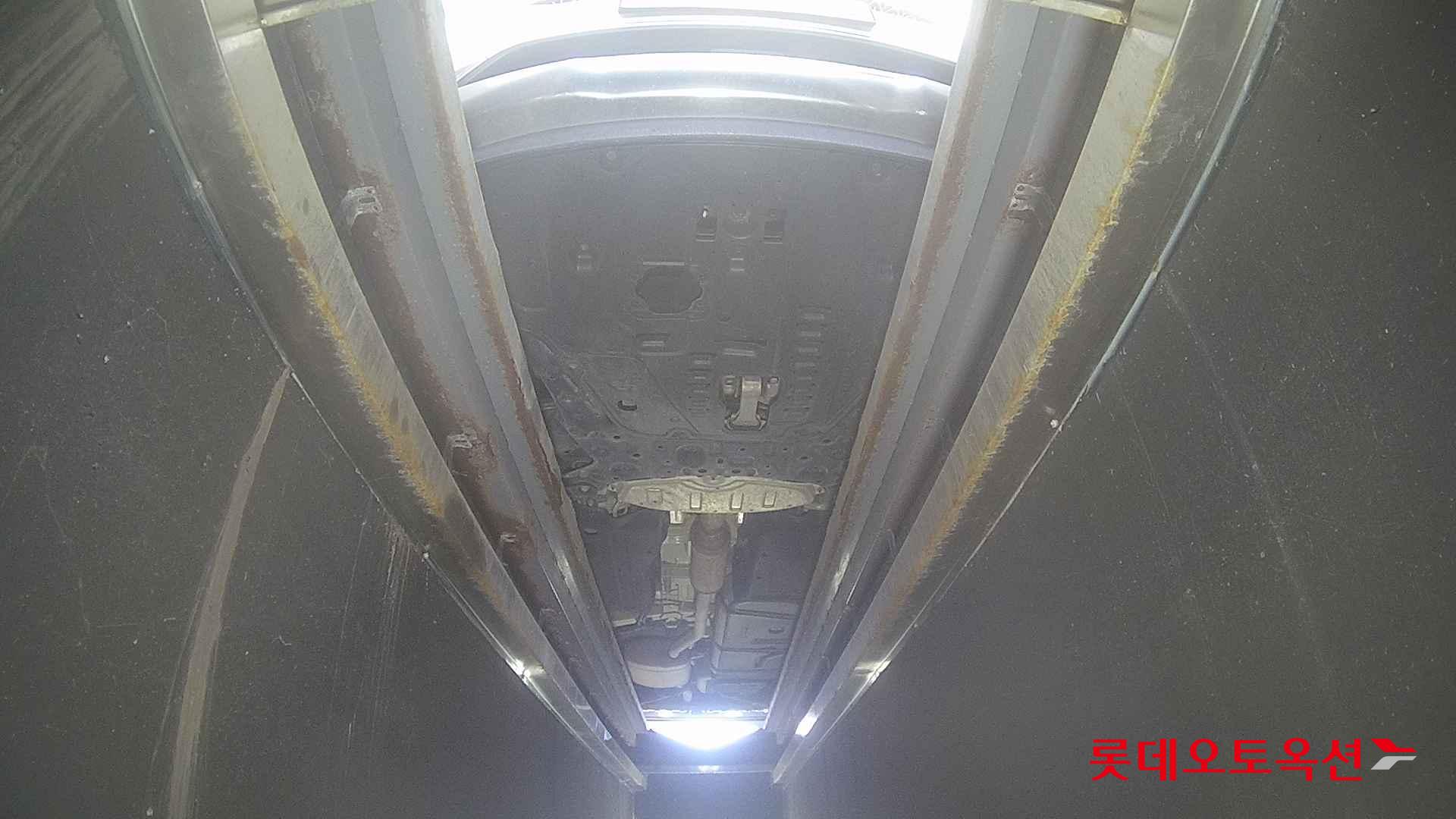 Kia Carnival id 2684537 из Кореи 26