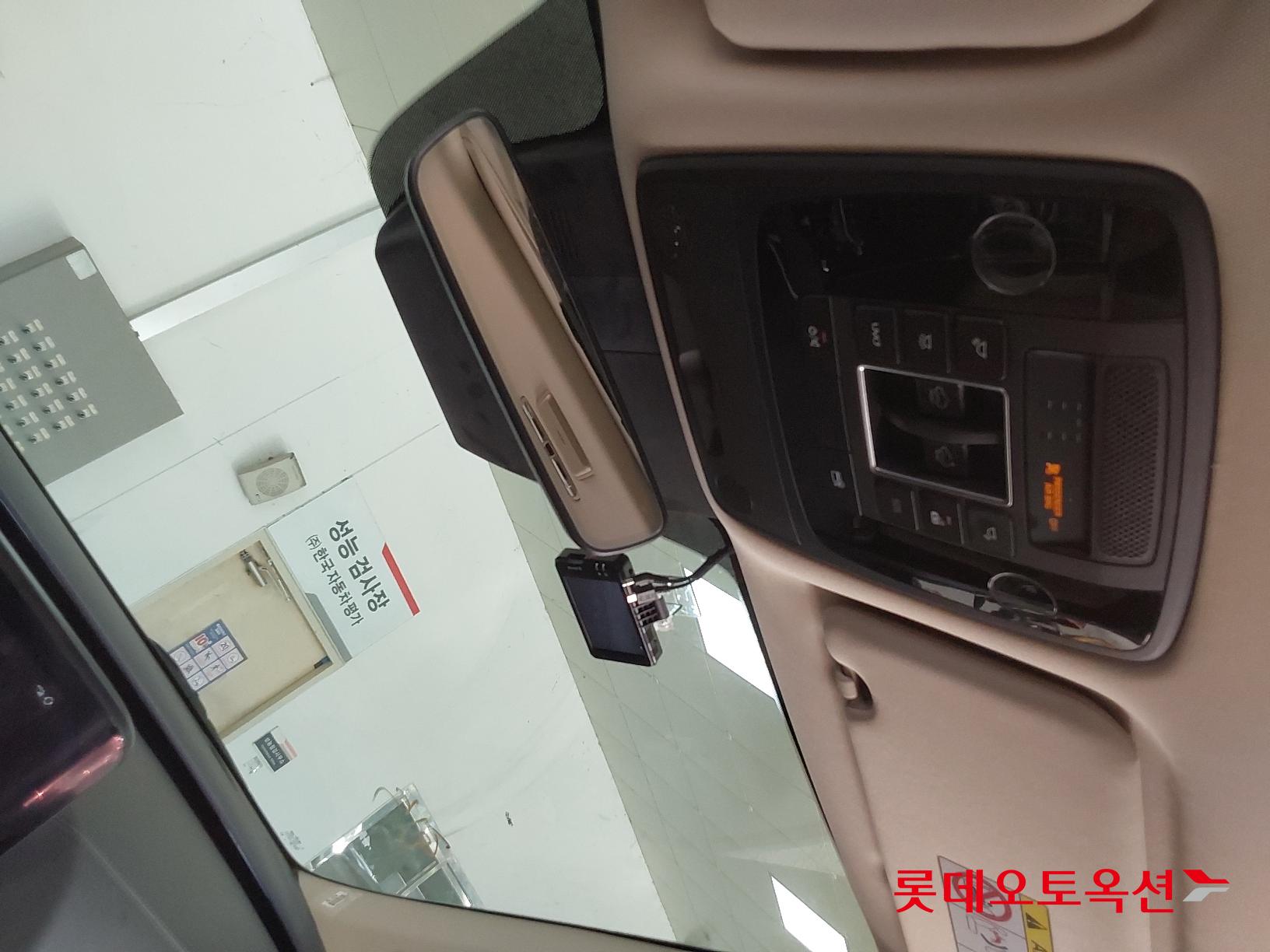 Kia Carnival id 2684537 из Кореи 30