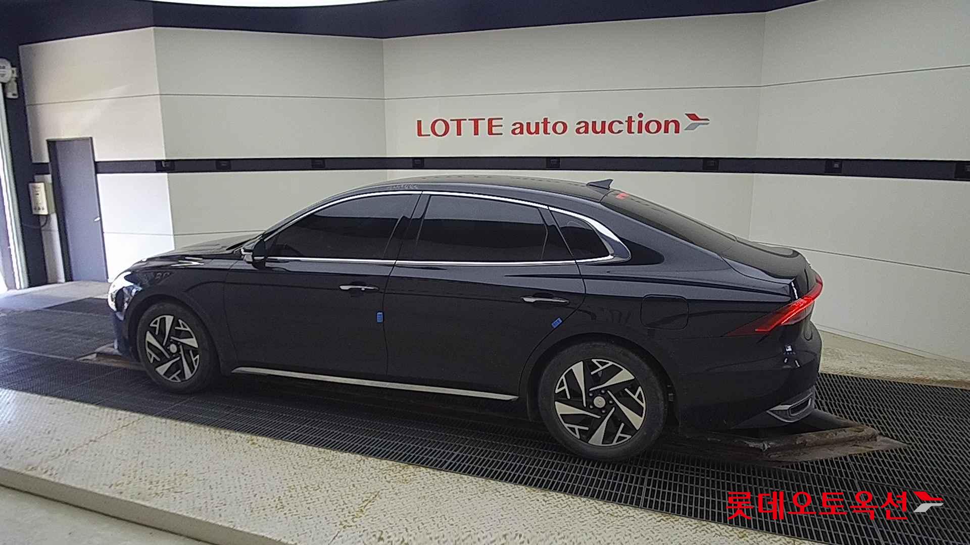 Hyundai Grandeur Hybrid id 2684433 из Кореи 11