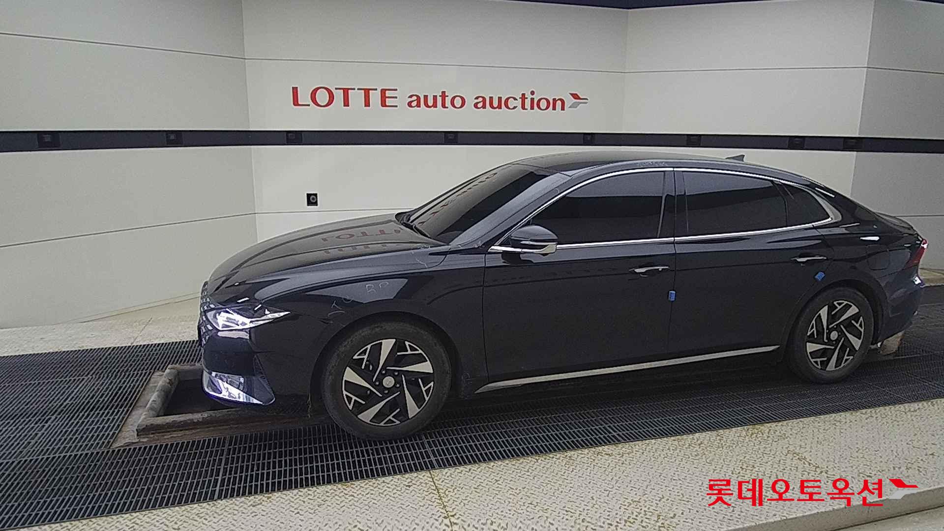 Hyundai Grandeur Hybrid id 2684433 из Кореи 12