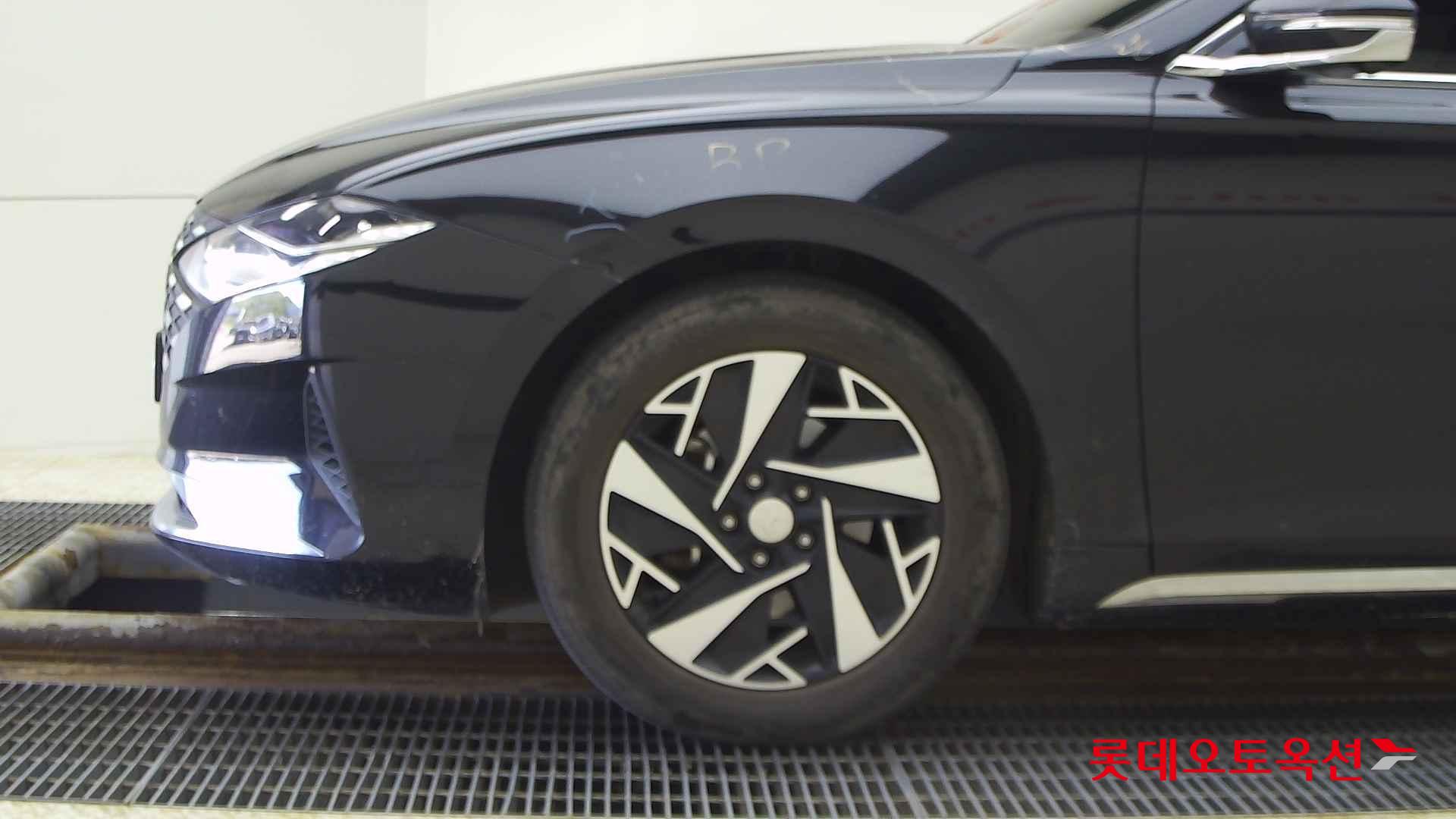 Hyundai Grandeur Hybrid id 2684433 из Кореи 21