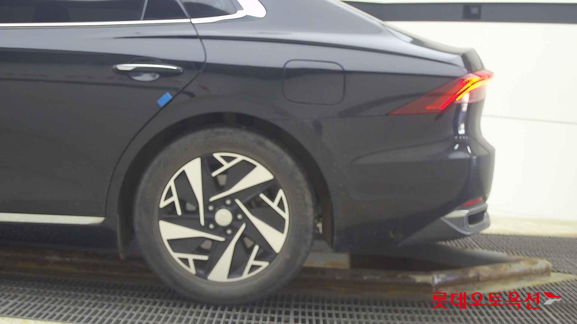 Hyundai Grandeur Hybrid id 2684433 из Кореи 22