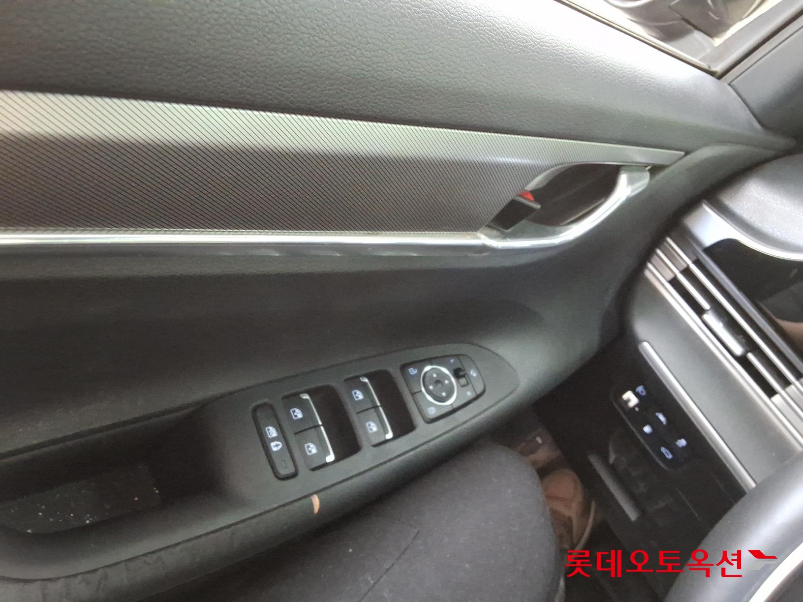 Hyundai Grandeur Hybrid id 2684433 из Кореи 28