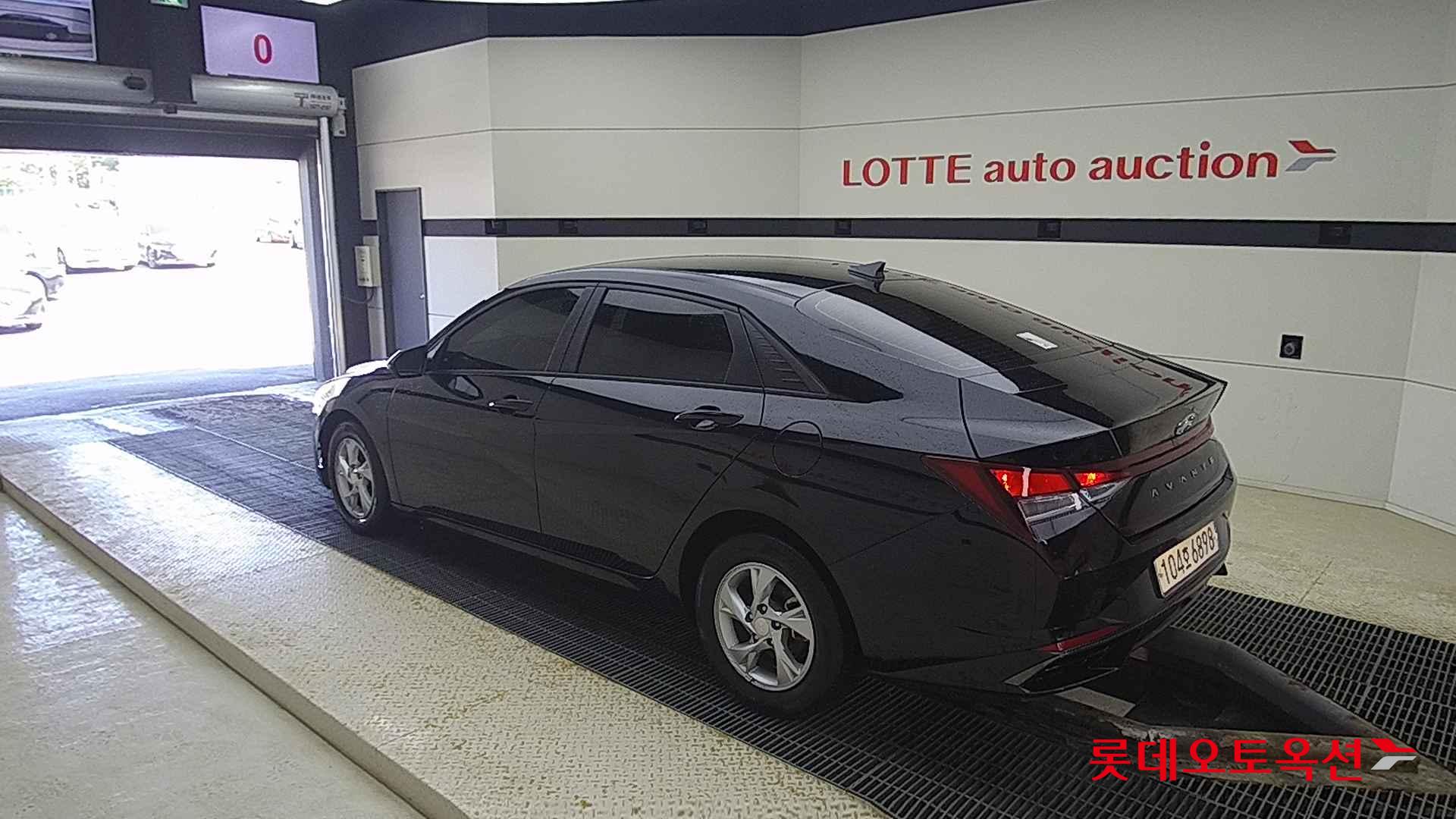 Hyundai Avante id 2698344 из Кореи 10