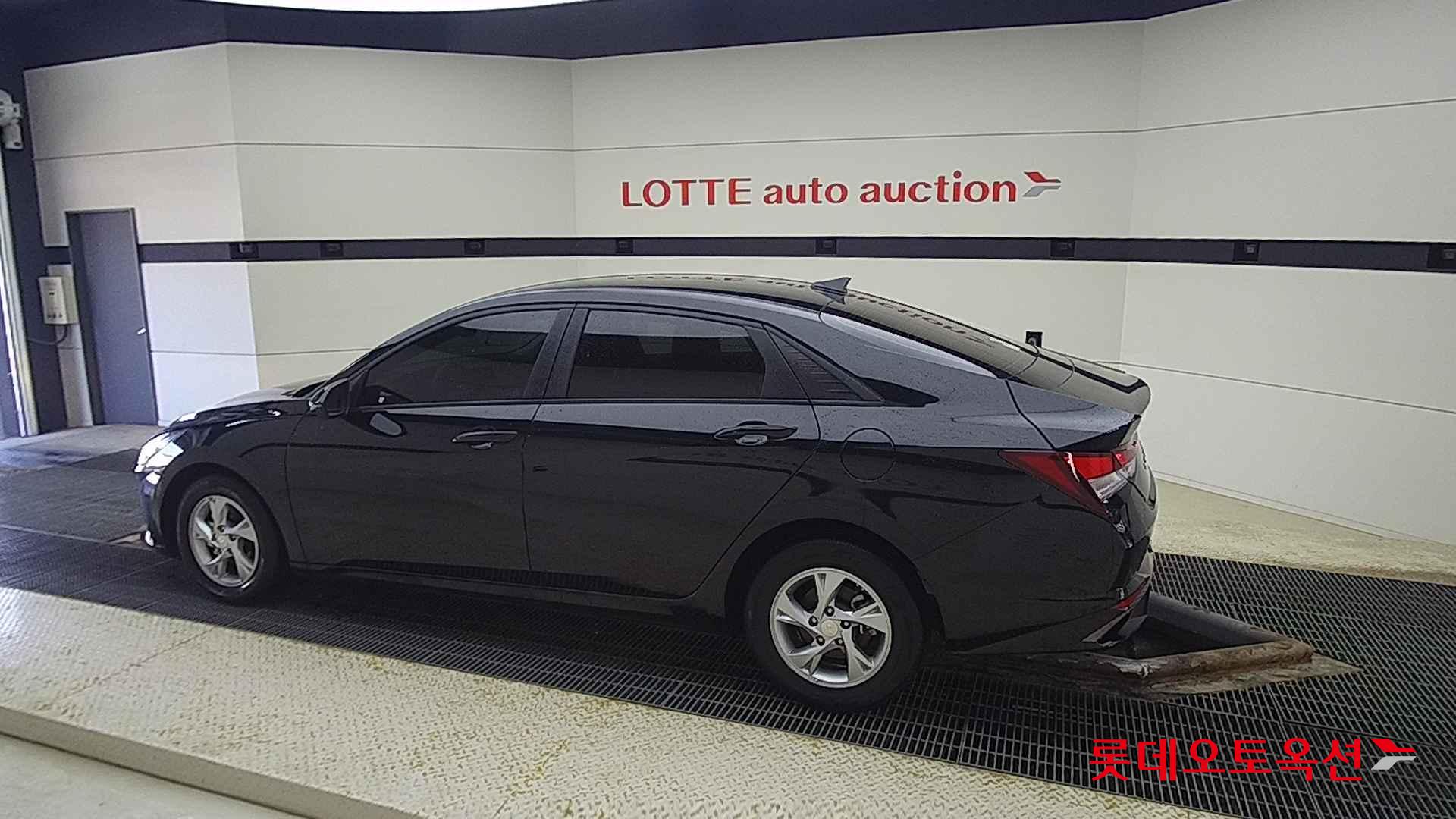 Hyundai Avante id 2698344 из Кореи 11