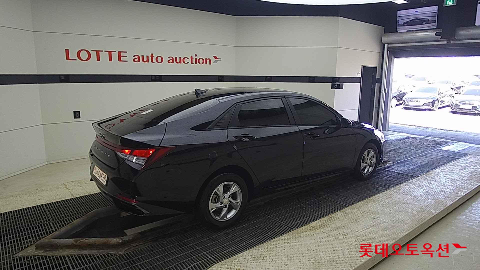 Hyundai Avante id 2698344 из Кореи 19