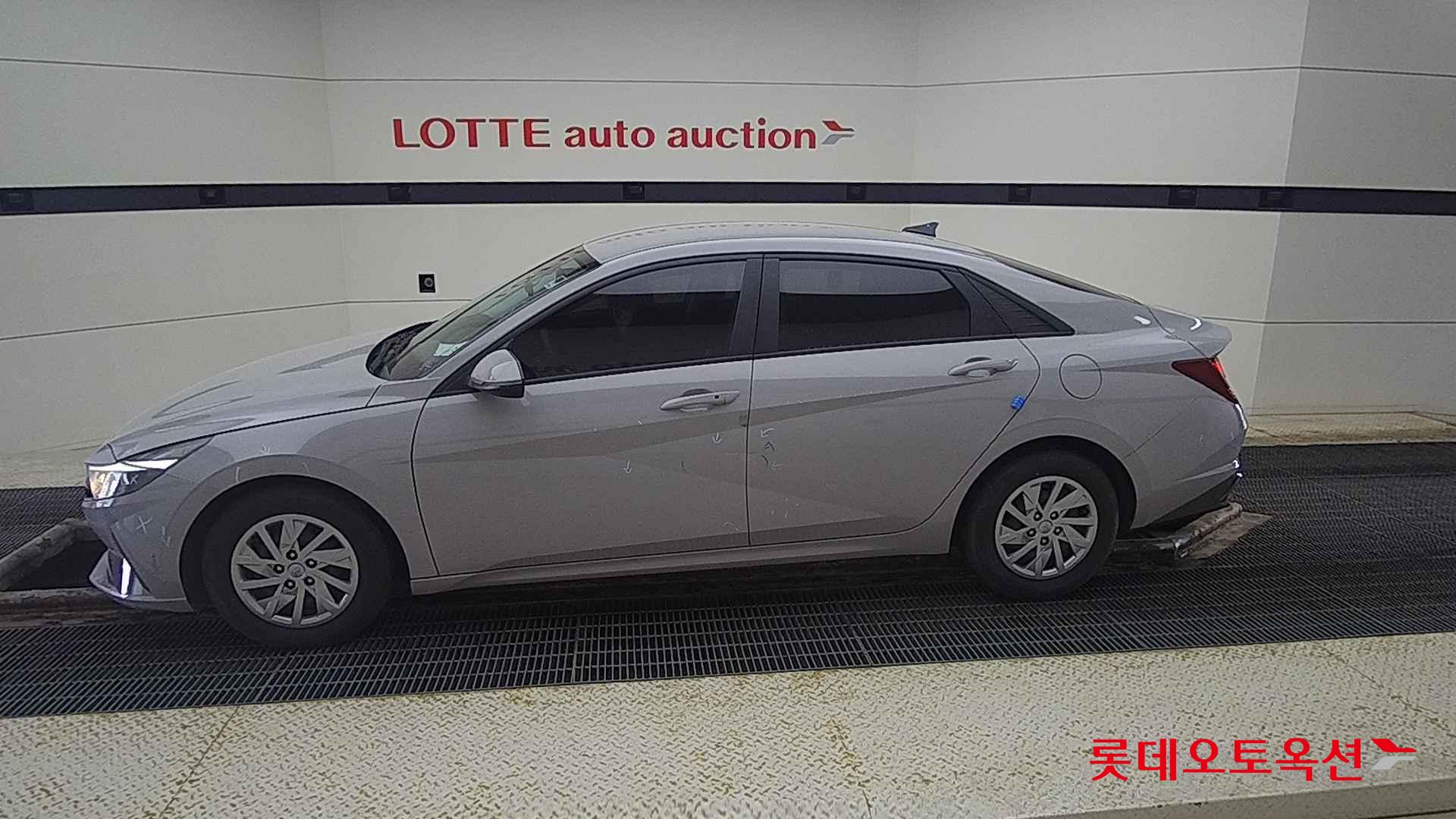 Hyundai Avante id 2698350 из Кореи 7