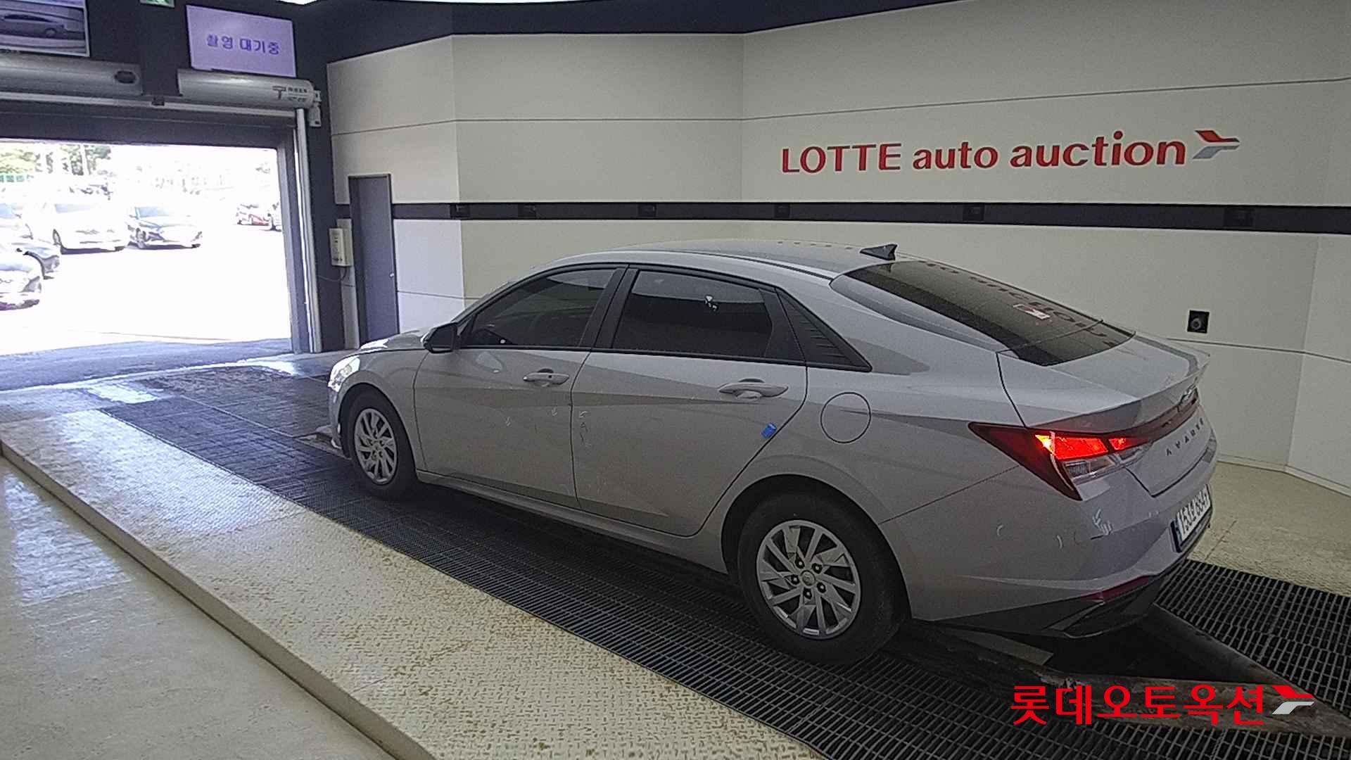 Hyundai Avante id 2698350 из Кореи 10