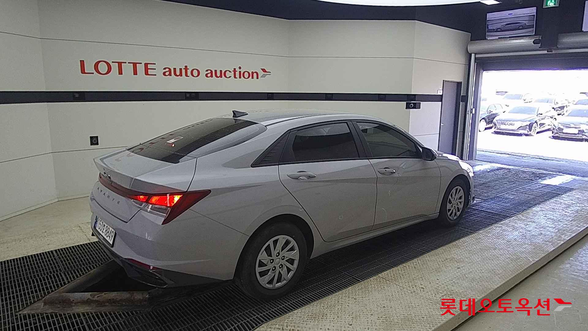 Hyundai Avante id 2698350 из Кореи 19