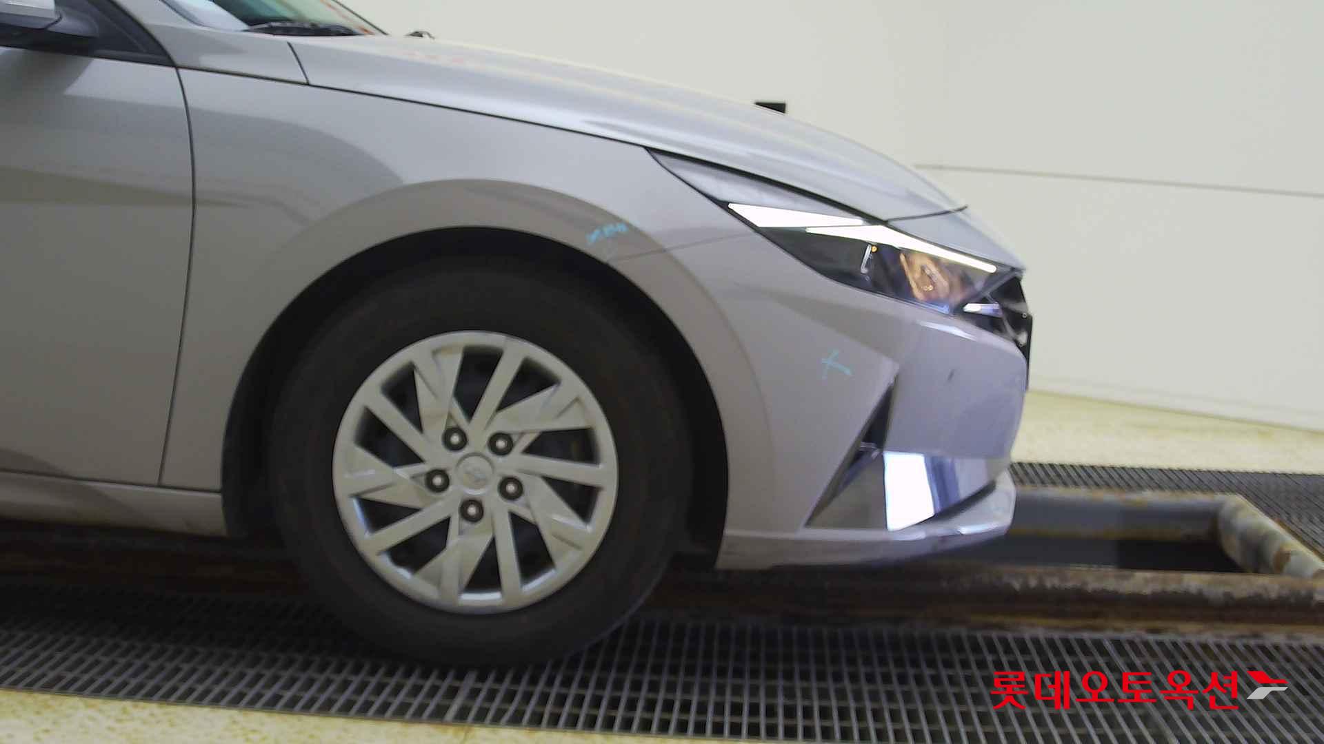 Hyundai Avante id 2698350 из Кореи 23